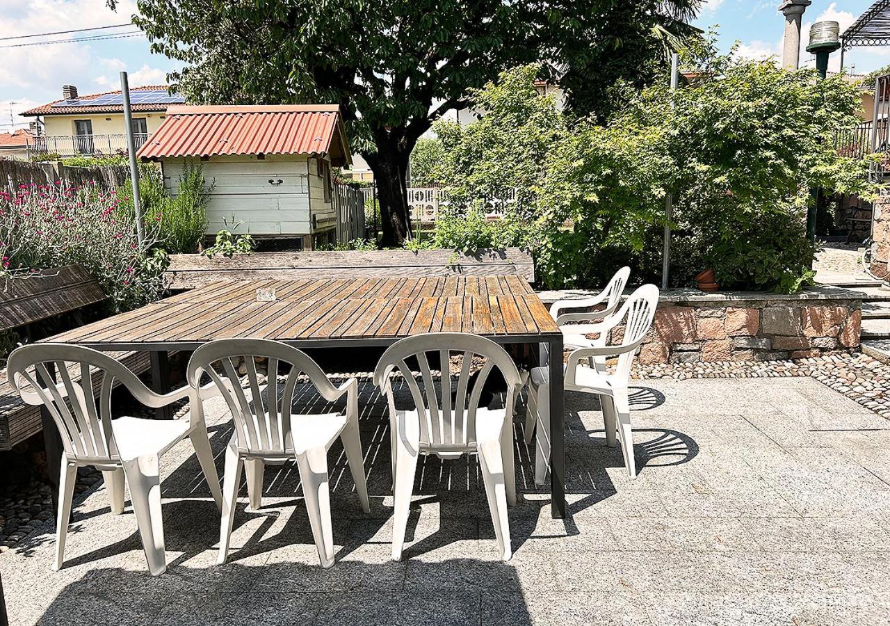 La Mansardina Apartment Venegono Superiore ภายนอก รูปภาพ