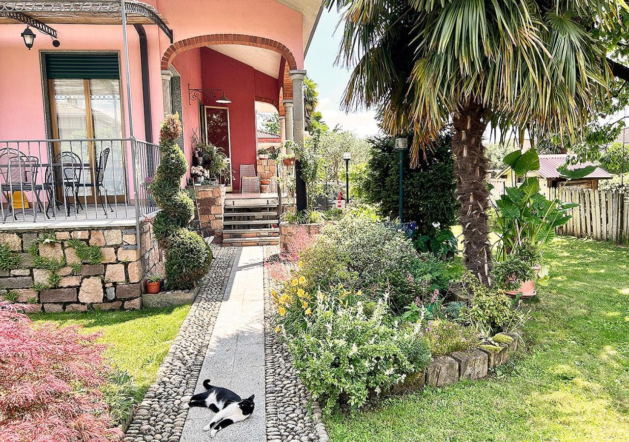 La Mansardina Apartment Venegono Superiore ภายนอก รูปภาพ