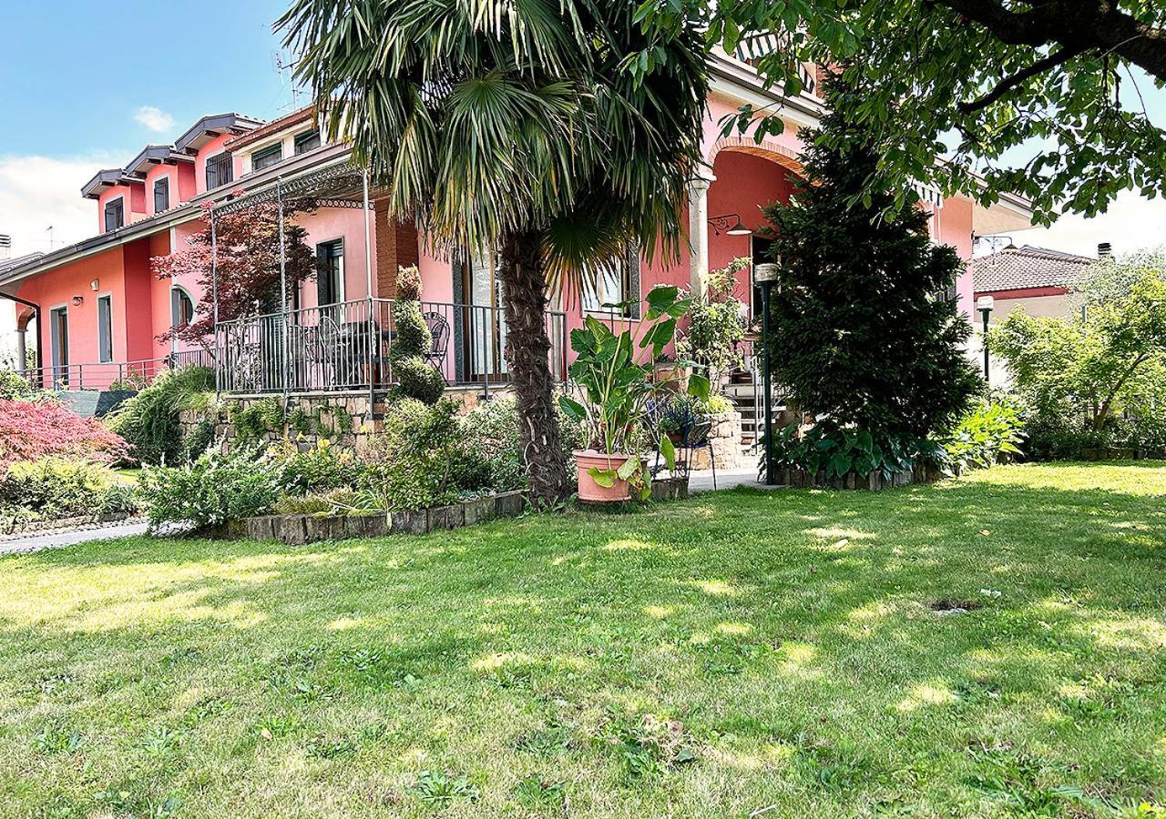 La Mansardina Apartment Venegono Superiore ภายนอก รูปภาพ